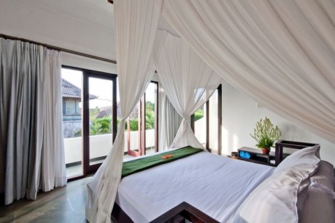 2 bedrooms Villa in Seminyak, Badung, Indonesia No. 1627 9