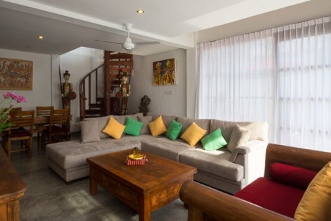 2 bedrooms Villa in Seminyak, Badung, Indonesia No. 1621 6