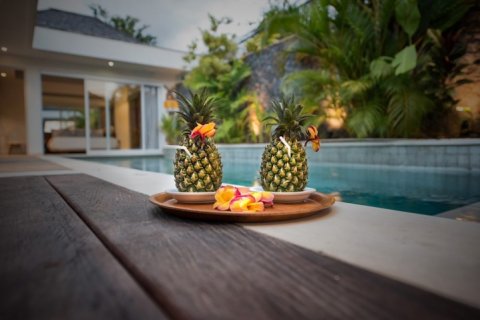 2 bedrooms Villa in Seminyak, Badung, Indonesia No. 1622 6