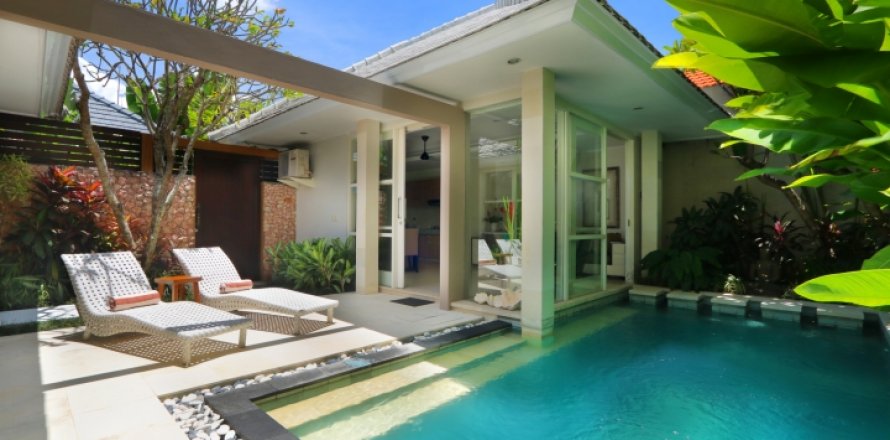2 bedrooms Villa in Seminyak, Badung, Indonesia No. 1623