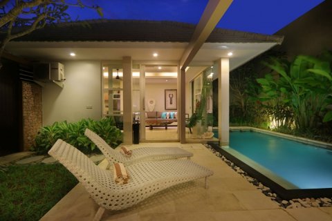 2 bedrooms Villa in Seminyak, Badung, Indonesia No. 1623 10
