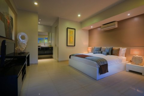2 bedrooms Villa in Seminyak, Badung, Indonesia No. 1623 19