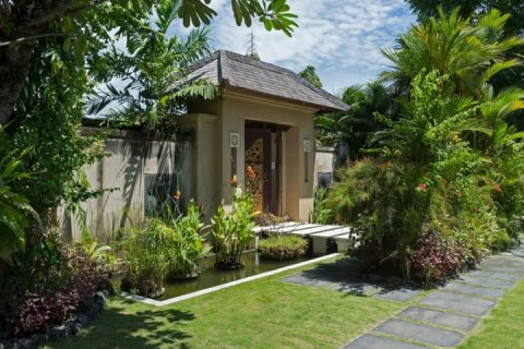 6 bedrooms Villa in Seminyak, Badung, Indonesia No. 692 17