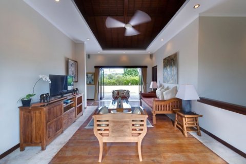 6 bedrooms Villa in Seminyak, Badung, Indonesia No. 692 16