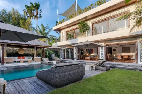 4 bedrooms Villa in Badung, Indonesia No. 10323