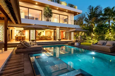 4 bedrooms Villa in Badung, Indonesia No. 10323 3
