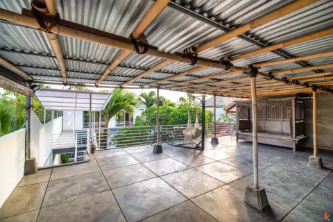 4 bedrooms Villa in Tibubeneng, Badung, Indonesia No. 10325 4