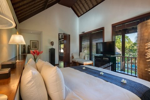 3 bedrooms Villa in Seminyak, Badung, Indonesia No. 827 5