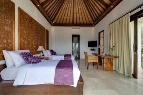 6 bedrooms Villa in Canggu, Badung, Indonesia No. 822 29