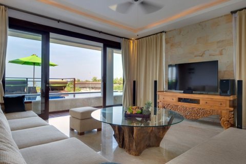 6 bedrooms Villa in Canggu, Badung, Indonesia No. 822 21