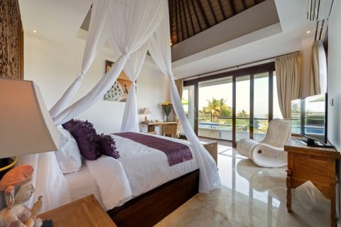 6 bedrooms Villa in Canggu, Badung, Indonesia No. 822 23