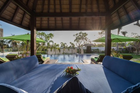6 bedrooms Villa in Canggu, Badung, Indonesia No. 822 3