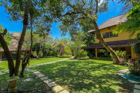550m2 Villa in Canggu, Badung, Indonesia No. 13701 5