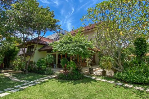 550m2 Villa in Canggu, Badung, Indonesia No. 13701 6