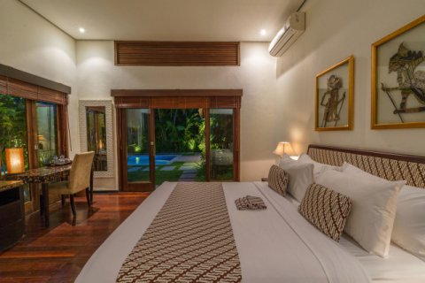 Вилла с 4 спальнями в Seminyak, Бадунг, Индонезия № 840 17