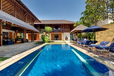 Вилла с 5 спальнями в Seminyak, Бадунг, Индонезия № 836 15