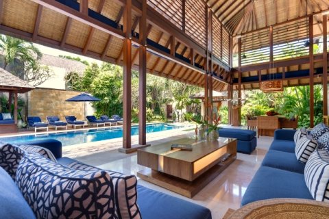 Вилла с 5 спальнями в Seminyak, Бадунг, Индонезия № 836 3