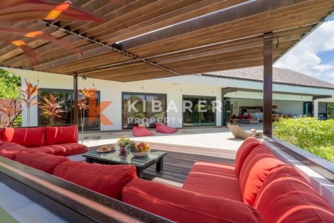 4 bedrooms Villa in Ungasan, Badung, Indonesia No. 11791 15