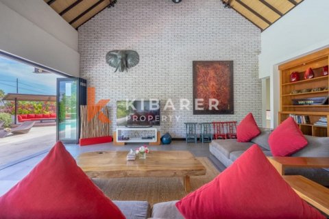 4 bedrooms Villa in Ungasan, Badung, Indonesia No. 11791 7