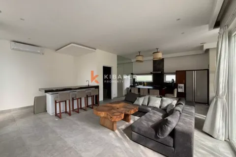 3 bedrooms Villa in Tibubeneng, Badung, Indonesia No. 11793 9