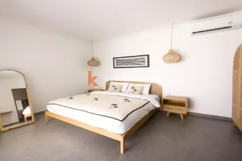 3 bedrooms Villa in Tibubeneng, Badung, Indonesia No. 11788 9