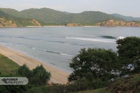5300m2 Land in West Sumbawa, Indonesia No. 8846 2