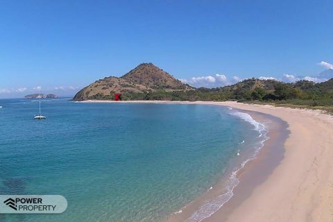 5300m2 Land in West Sumbawa, Indonesia No. 8846 8