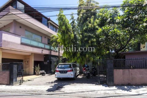 Вилла с 8 спальнями в Легиан, Kuta, Бадунг, Индонезия № 7879 18