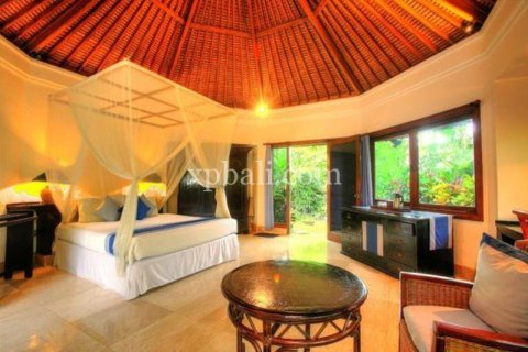 8 bedrooms Villa in Tampaksiring, Gianyar, Indonesia No. 13618
