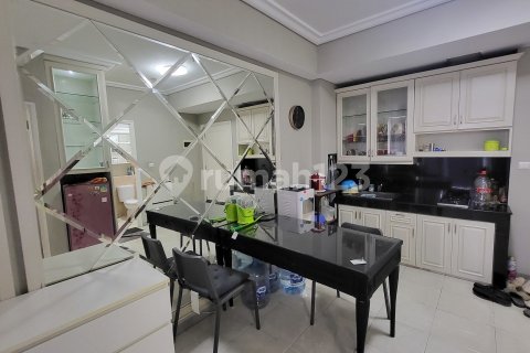 1 bedroom Apartment in South Tangerang, Indonesia No. 13634