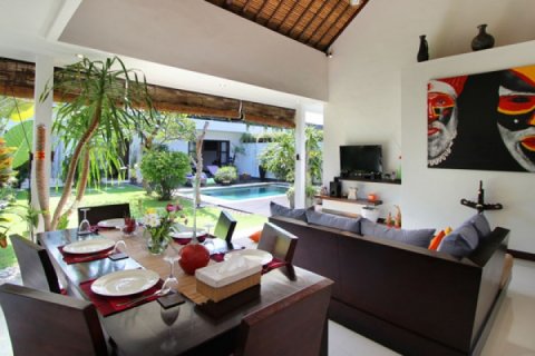 Вилла с 2 спальнями в Seminyak, Бадунг, Индонезия № 1651 3