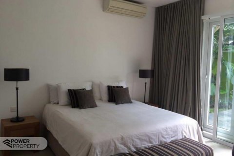 3 bedrooms Villa in Denpasar, Indonesia No. 5387 16