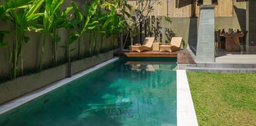 3 bedrooms Villa in Seminyak, Badung, Indonesia No. 1188