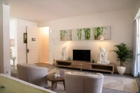 10 bedrooms Villa in Kerobokan, Badung, Indonesia No. 10686 15
