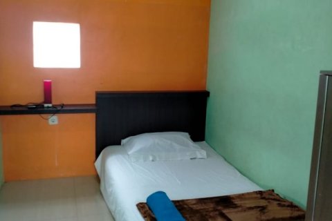 Отель, гостиница 240м2 в Сурабая, Индонезия № 6786 2
