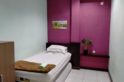 Отель, гостиница 240м2 в Сурабая, Индонезия № 6786 3