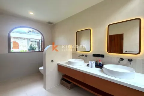 Вилла с 4 спальнями в Kerobokan, Бадунг, Индонезия № 11765 27