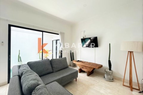 2 bedrooms Villa in Denpasar, Indonesia No. 11759 3
