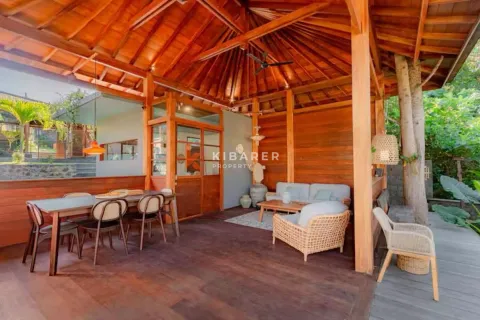 4 bedrooms Villa in Tumbak Bayuh, Mengwi, Badung, Indonesia No. 13110 6