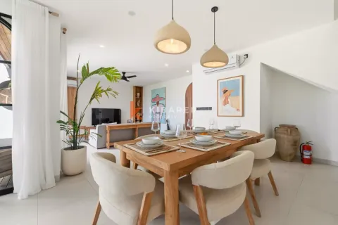 2 bedrooms Villa in Tibubeneng, Badung, Indonesia No. 13107 4