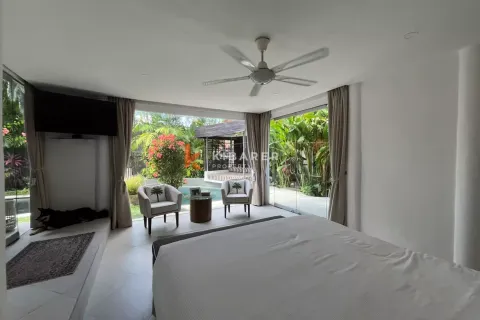 2 bedrooms Villa in Badung, Indonesia No. 13286 14