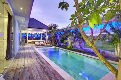 Вилла с 2 спальнями в Seminyak, Бадунг, Индонезия № 1700