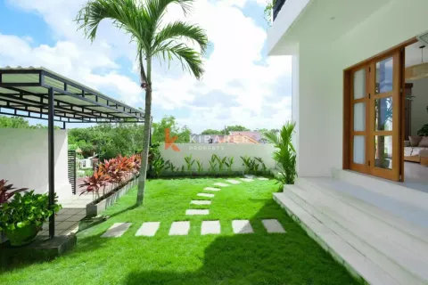 3 bedrooms Villa in South Kuta, Badung, Indonesia No. 12604 13