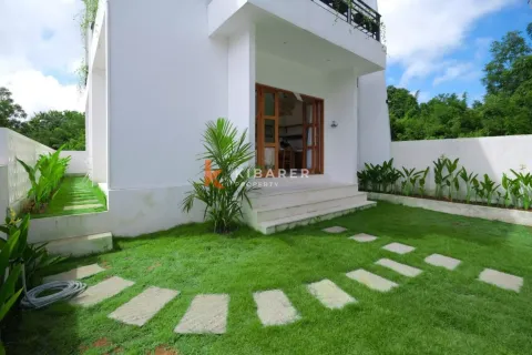 3 bedrooms Villa in South Kuta, Badung, Indonesia No. 12604 23