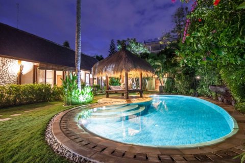 Вилла с 7 спальнями в Canggu, Бадунг, Индонезия № 1531 11