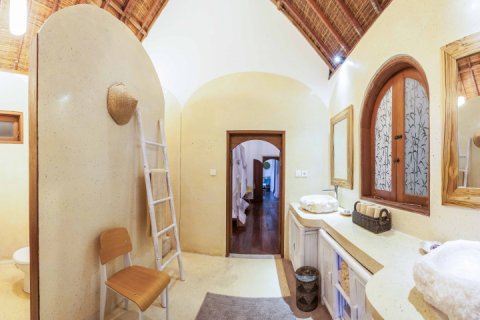 Вилла с 7 спальнями в Canggu, Бадунг, Индонезия № 1531 14