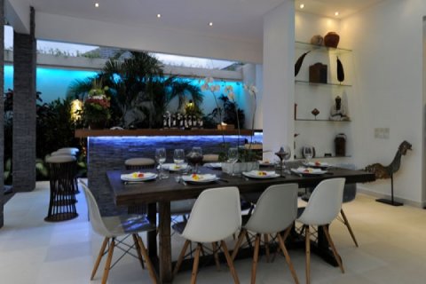 3 bedrooms Villa in Seminyak, Badung, Indonesia No. 1536 17