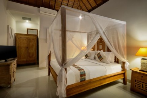 2 bedrooms Villa in Seminyak, Badung, Indonesia No. 1530 19