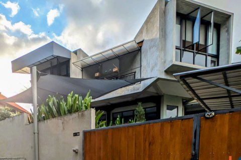4 bedrooms Villa in Denpasar, Indonesia No. 10501 2
