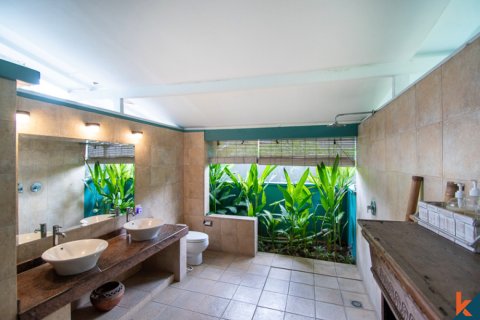 5 bedrooms Villa in Badung, Indonesia No. 10500 22